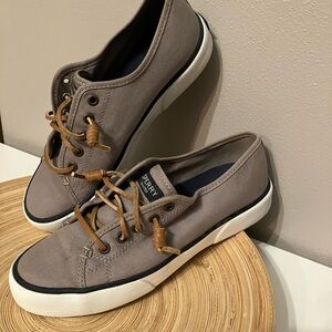 Sperry top sided memory foam women’s sz 6 M Euc.